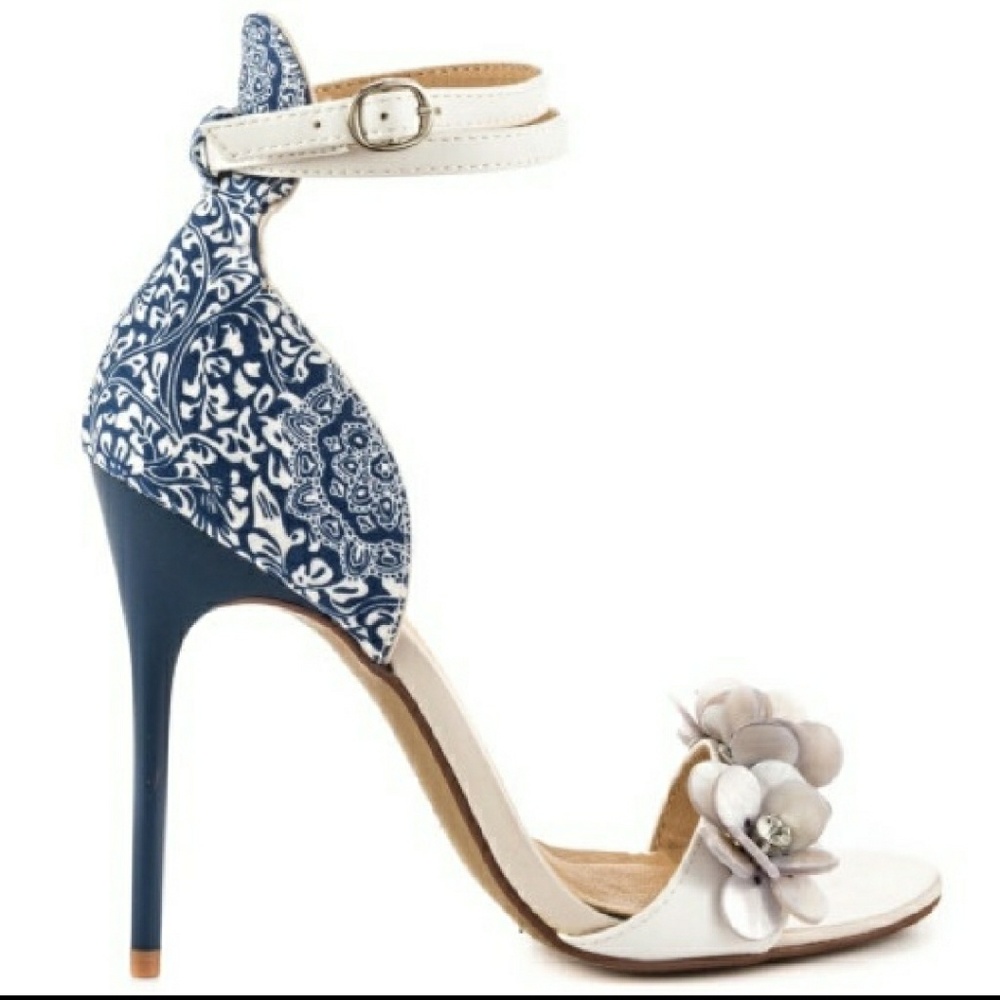 Chinese Laundry Lullaby heels wedding shoe
